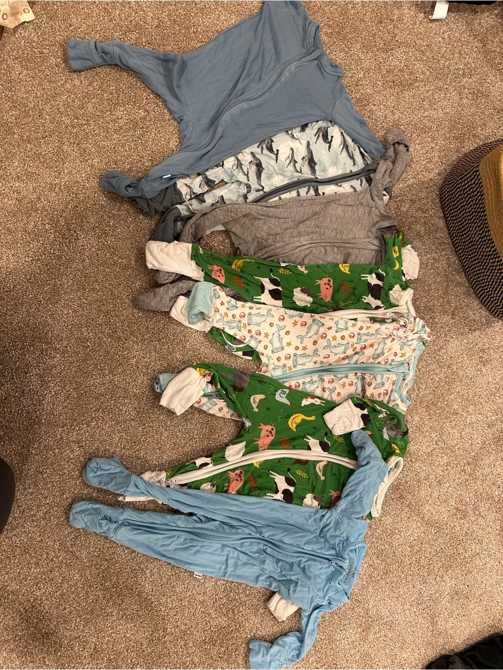 7 Little Sleepies